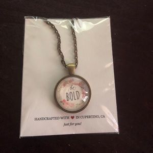 Be bold necklace